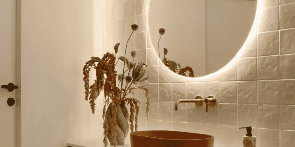 Comment choisir les matériaux de sa salle de bain ? Le guide complet pour une rénovation réussie
